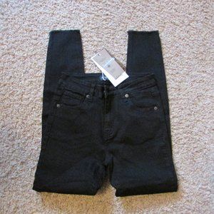 NWT Susielady Small Black Zip Fly Skinny Jeans Stretch 5 Pocket Jeggings